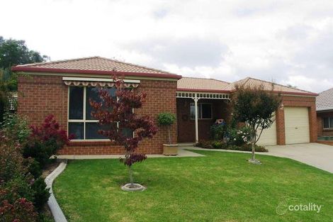 11 Campbell Ct, East Albury, NSW 2640