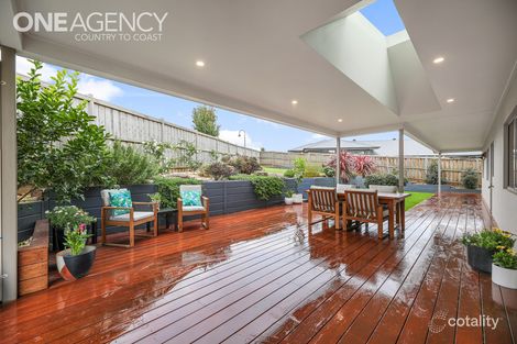 Property photo of 16 Emberwood Road Warragul VIC 3820