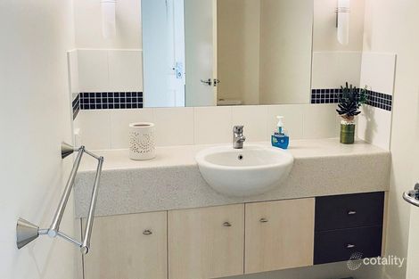 Property photo of 82/2 Catalina Way Upper Coomera QLD 4209