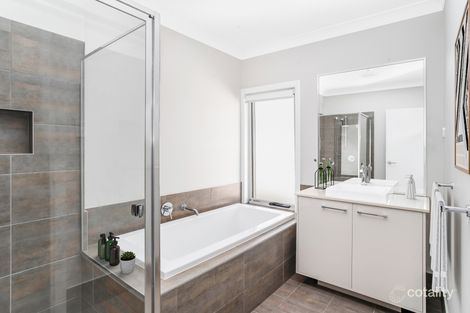 Property photo of 37 Crystal Avenue Horsley NSW 2530