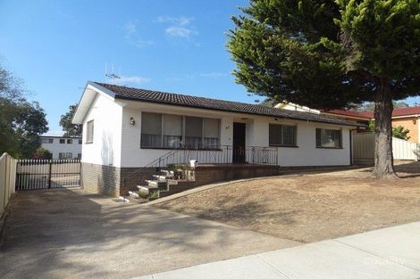 47 Gilmore Pl, Queanbeyan West, NSW 2620