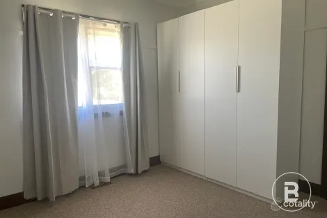 Property photo of 27 Argyle Road Maryborough VIC 3465