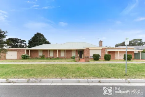 Property photo of 1 Latrobe Street Cranbourne VIC 3977