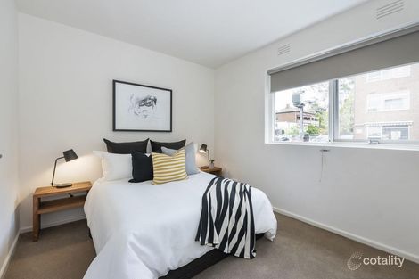 Property photo of 1/583 Glenferrie Road Hawthorn VIC 3122