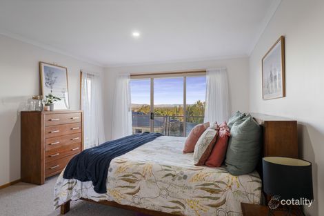 Property photo of 20 Janette Court Lavington NSW 2641