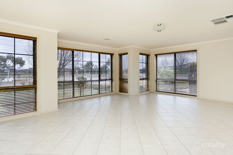 Property photo of 34 McGilvray Close Gordon ACT 2906