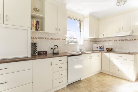 Property photo of 4 Lowndes Street Kennington VIC 3550