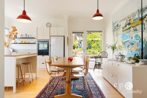 10 Montgomery St, Castlemaine, VIC 3450