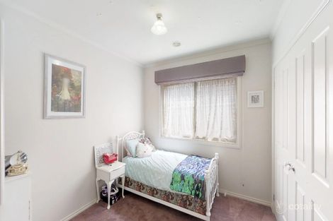 Property photo of 8 Moonah Court Eaglehawk VIC 3556