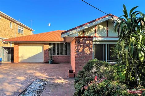 12 Gordon St, Bankstown, NSW 2200