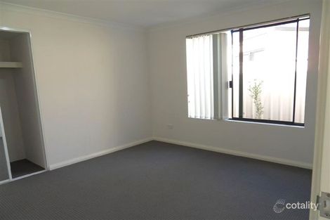 Property photo of 1/2 Sampson Close Midland WA 6056