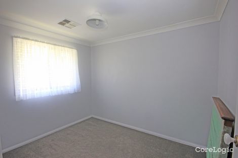 Property photo of 24 Mantalini Street Ambarvale NSW 2560