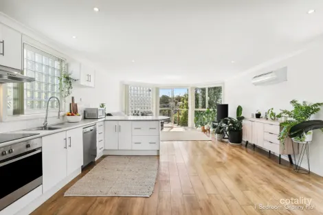 Property photo of 38 Kingfisher Crescent Grays Point NSW 2232