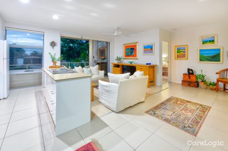Property photo of 4/8-10 Victor Avenue Paradise Point QLD 4216