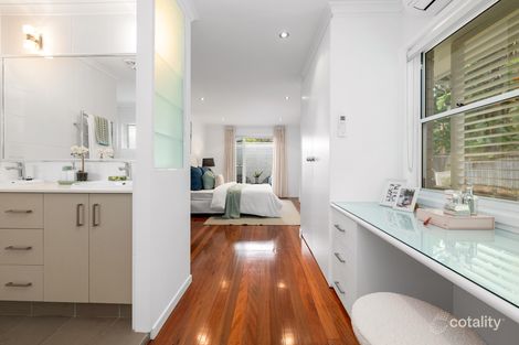 Property photo of 25 Carwoola Street Bardon QLD 4065