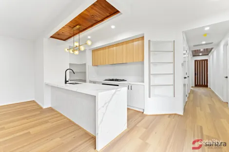 14 MARAKESH ST, DEANSIDE, VIC 3336