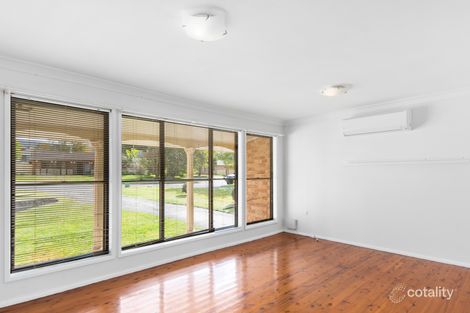 Property photo of 11 Huxley Drive Horsley NSW 2530