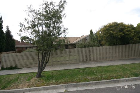 2 Mantung Cres, Rowville, VIC 3178