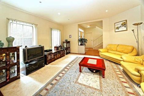 Property photo of 1/620 Waverley Road Glen Waverley VIC 3150