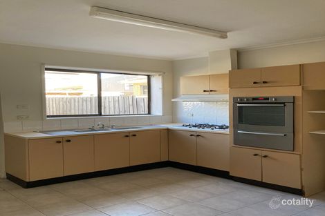 121 Rosamond Rd, Maidstone, VIC 3012