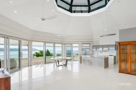 Property photo of 4 Explorers Drive South Mission Beach QLD 4852