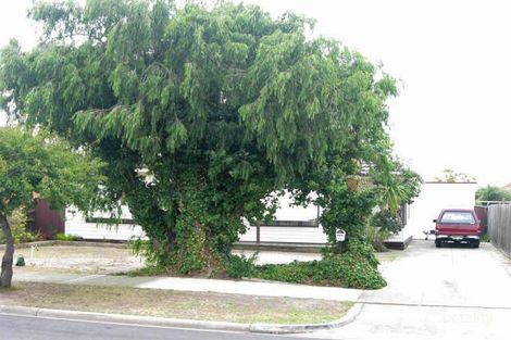 26 Amaranth Ave, Altona North, VIC 3025