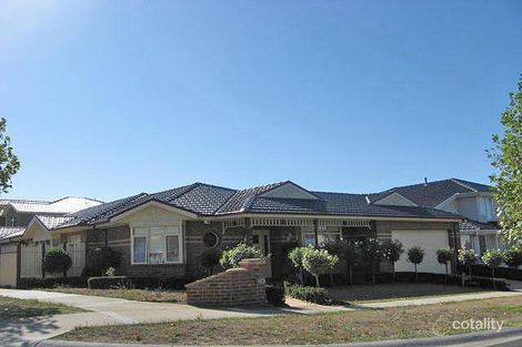 23 Blackman Cres, Taylors Lakes, VIC 3038