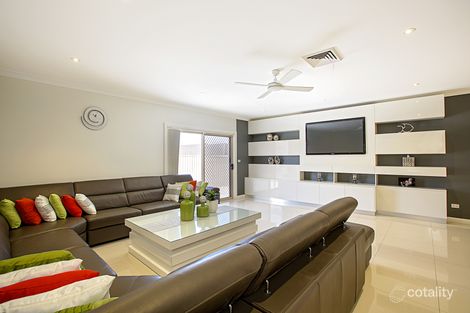 Property photo of 98 Pioneer Drive Carnes Hill NSW 2171