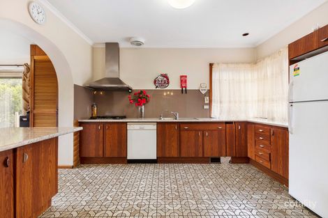 Property photo of 41 Mahoneys Road Reservoir VIC 3073