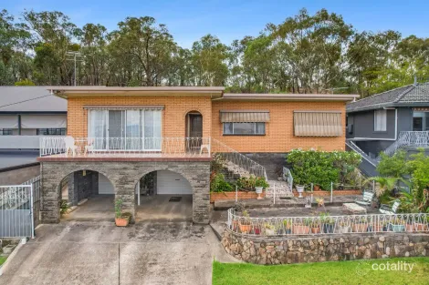 190 Bernhardt St, East Albury, NSW 2640