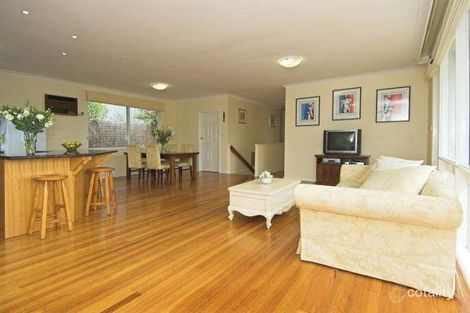 Property photo of 31 Lilian Parade Eltham VIC 3095