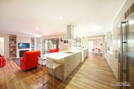 Property photo of 31 Sickles Drive Grasmere NSW 2570