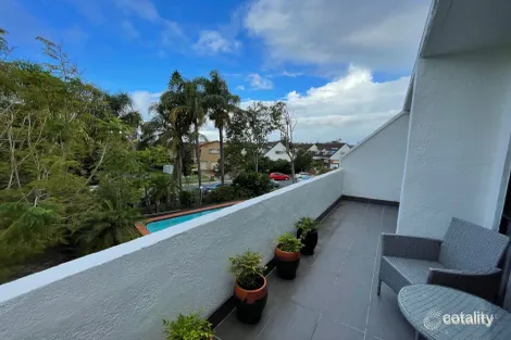 Property photo of 8/8 Duet Drive Mermaid Waters QLD 4218