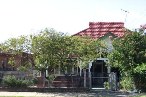232 New Canterbury Rd, Lewisham, NSW 2049