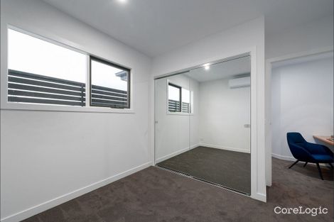 Property photo of 2/19 Thompson Street Watsonia VIC 3087