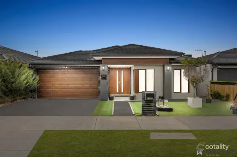 16 Rosewater St, Manor Lakes, VIC 3024