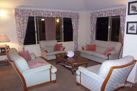 Property photo of 30 Glastonbury Place Carindale QLD 4152