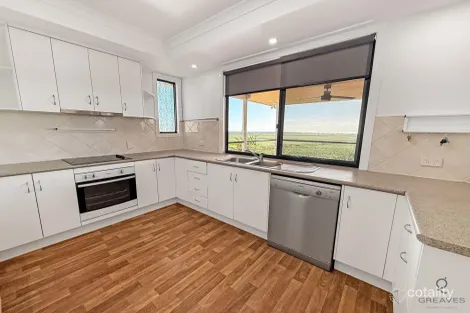 Property photo of 63 Rehbein Avenue Qunaba QLD 4670