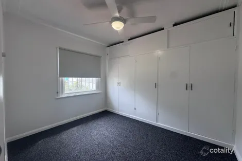 Property photo of 37 Second Avenue Rutherford NSW 2320