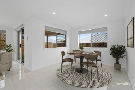Property photo of 15 Midnight Crescent Spring Mountain QLD 4300