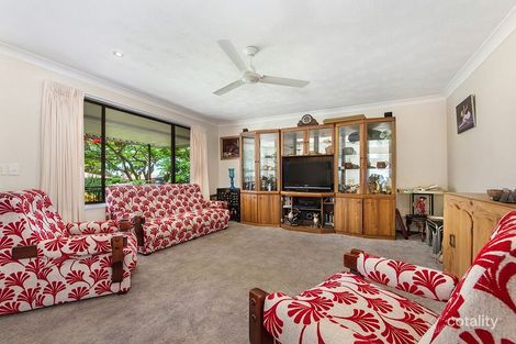 Property photo of 45 Mariners Crescent Banora Point NSW 2486