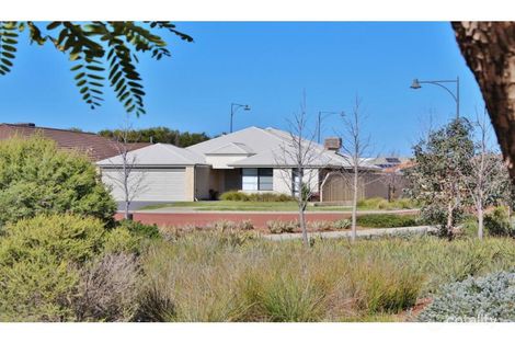 Property photo of 1 Peregrine Link Harrisdale WA 6112