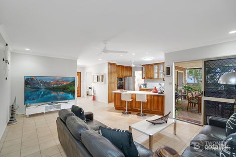 Property photo of 3 Caesar Street Bentley Park QLD 4869