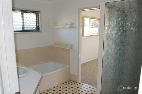 Property photo of 16 Jonquil Circuit Flinders View QLD 4305