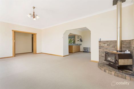 Property photo of 18 Ross Street Beauty Point TAS 7270