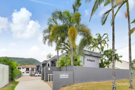 Property photo of 1/120 Greenslopes Street Edge Hill QLD 4870