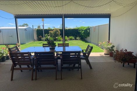 Property photo of 1/5 Newman Drive Emerald QLD 4720