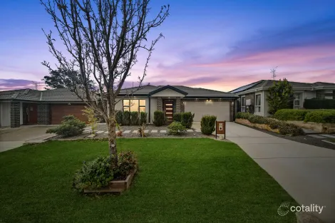 22 Lorraway St, Holt, ACT 2615