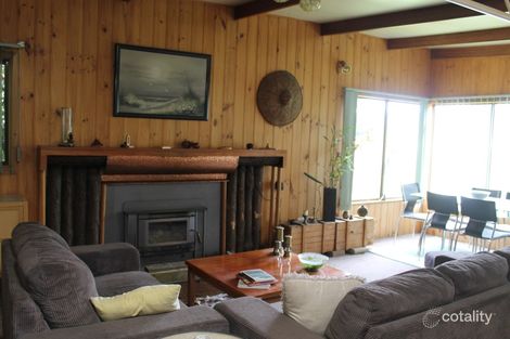Property photo of 14 East Boulevard Sisters Beach TAS 7321