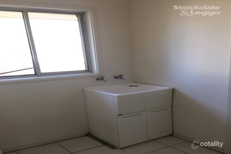 Property photo of 10 Guest Avenue Albanvale VIC 3021